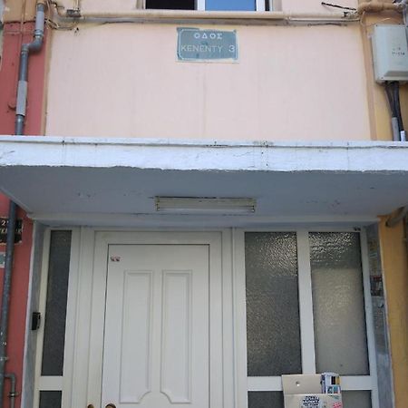סלוניקי Bright Spacious Two-Bedroom Apartment מראה חיצוני תמונה