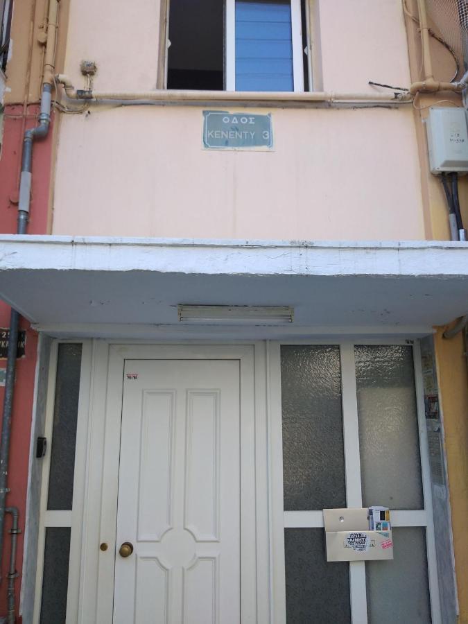 סלוניקי Bright Spacious Two-Bedroom Apartment מראה חיצוני תמונה
